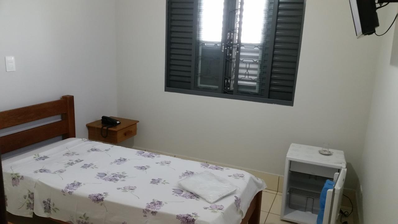 Florenca Hotel Santo Anastacio Bagian luar foto